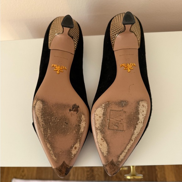 Vintage Prada Women's Black Heels with Bow Detail - Picture 8 of 8